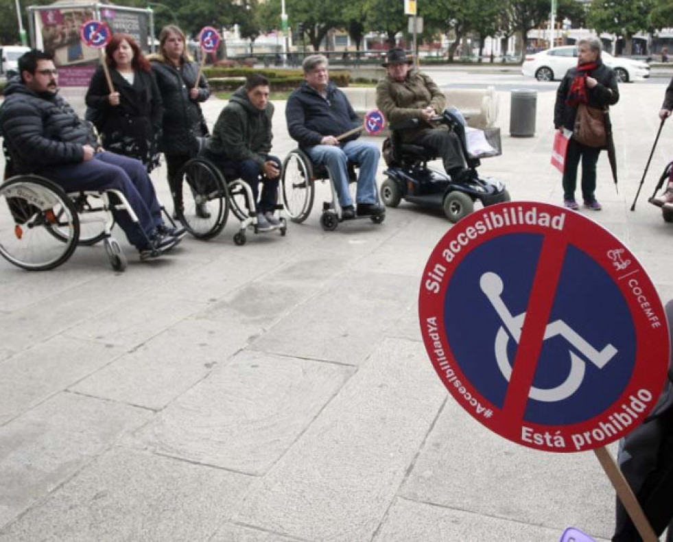 Las personas con discapacidad reclaman su derecho a una “accesibilidad universal”