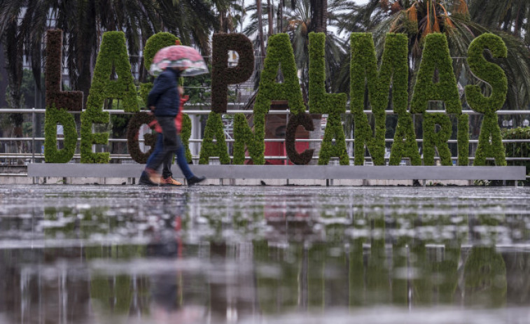 La tormenta tropical Hermine provoca incidencias y caos en el tráfico aéreo en Canarias