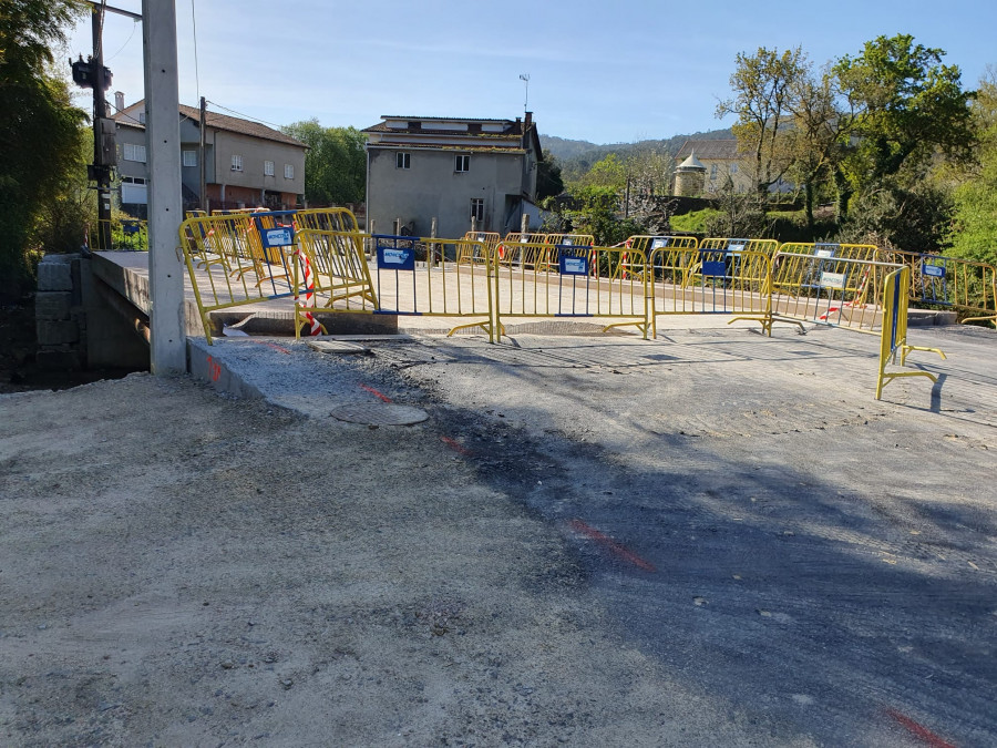 Vecinos de Valga urgen la reapertura del puente de Barcia, en obras desde septiembre
