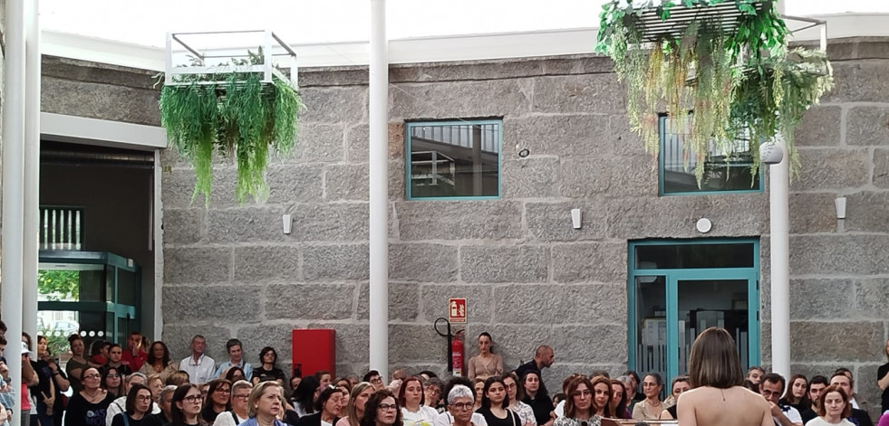 El Multiusos arropa a As Moiras, primer colectivo feminista de Moraña, en su puesta de largo