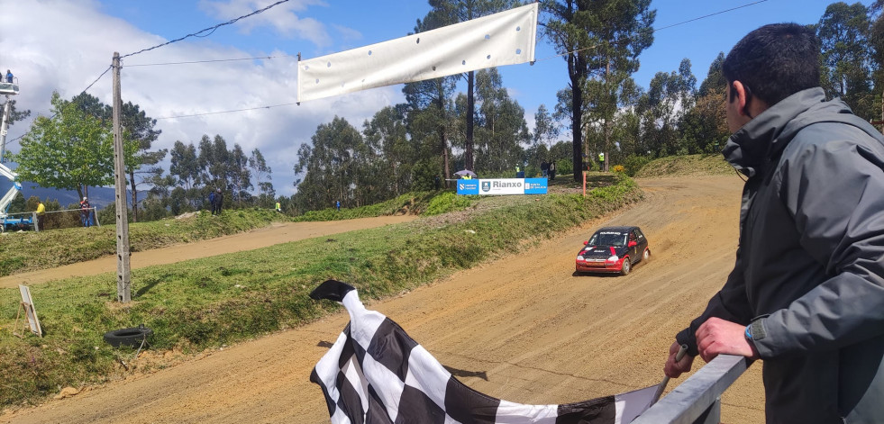 Rianxo alzó el telón al Campeonato Gallego de Autocross